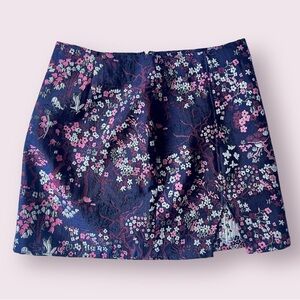 Urban Outfitters Louisa Jacquard Notched Navy Floral Mini Skirt Medium